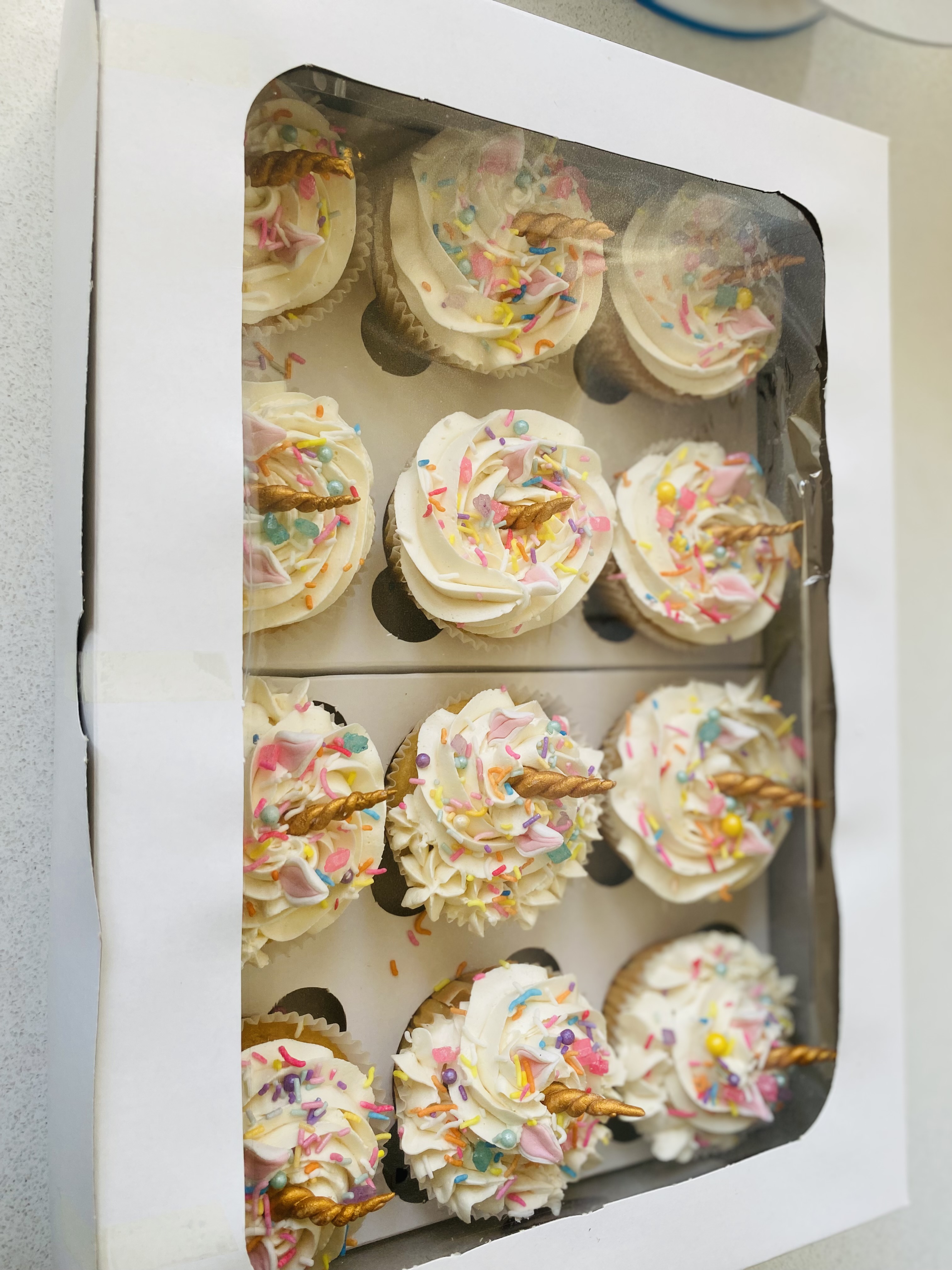 
                      Magical Unicorn Cupcake
                    